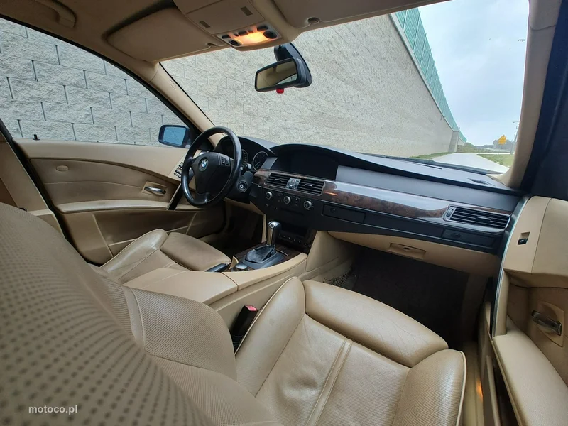 BMW Seria 5 E60 530 9