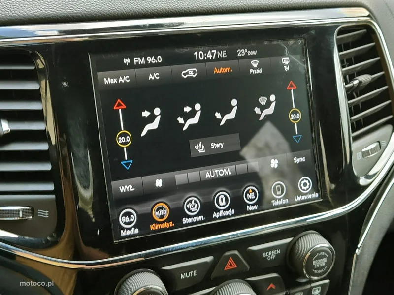 Jeep Grand Cherokee 21