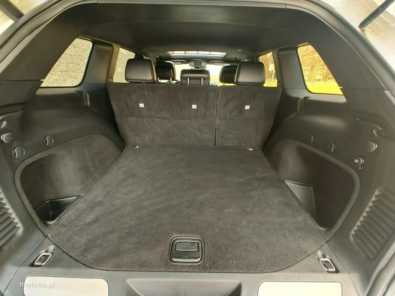 Jeep Grand Cherokee 36