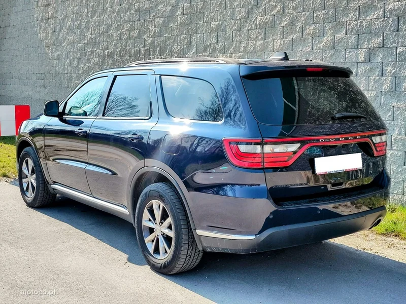 Dodge Durango 4