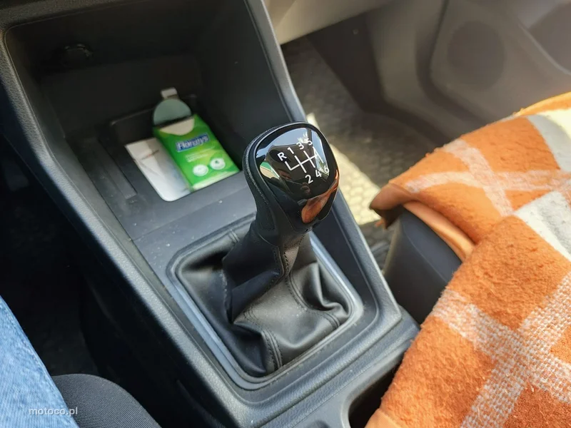 Volkswagen Caddy IV 13