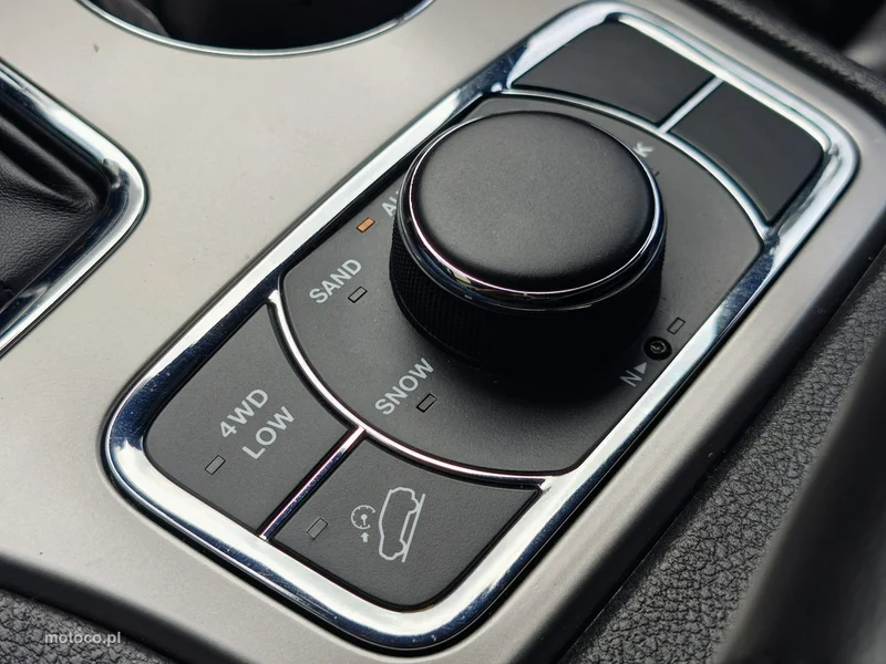 Jeep Grand Cherokee 18