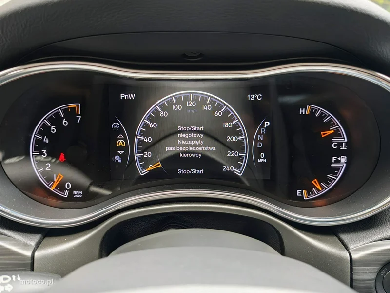 Jeep Grand Cherokee 20
