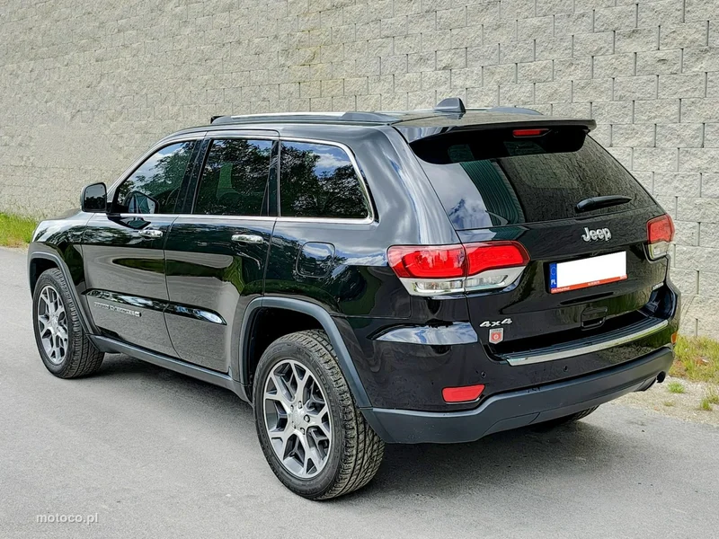 Jeep Grand Cherokee 4