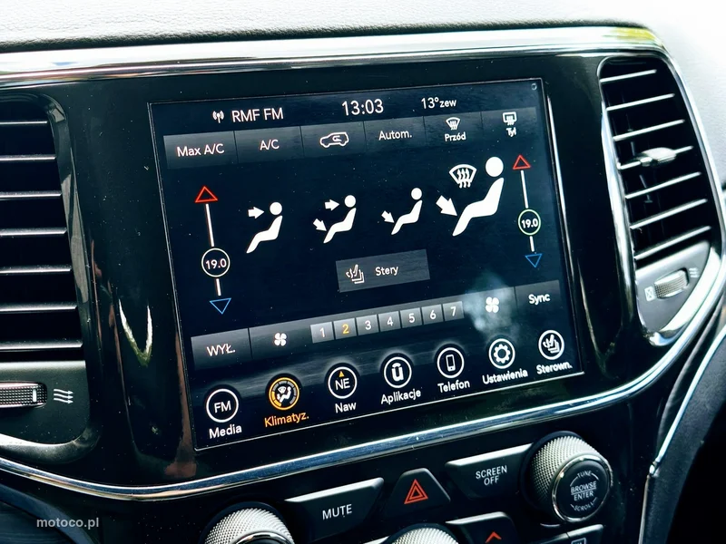 Jeep Grand Cherokee 34