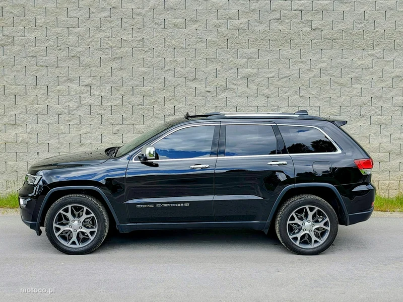 Jeep Grand Cherokee 8