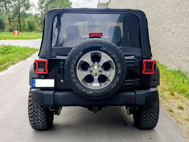 Jeep Wrangler 5