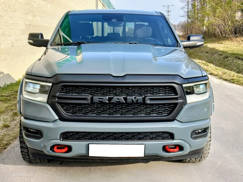 RAM 1500 2