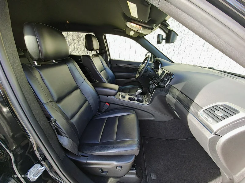 Jeep Grand Cherokee 11