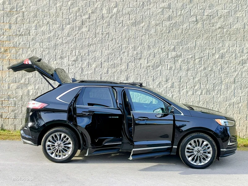 Ford Edge 6