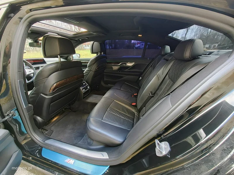BMW Seria 7 G11 740 15