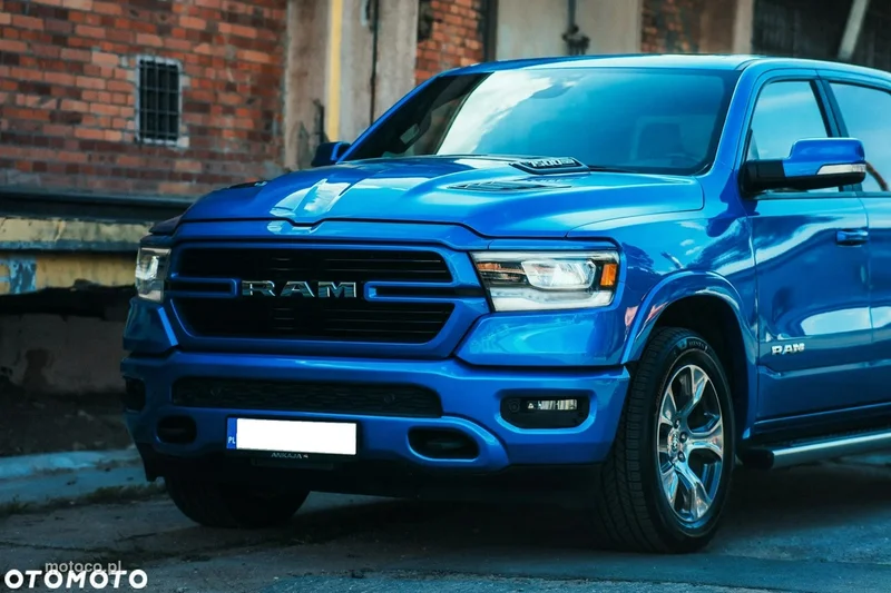 RAM 1500 21