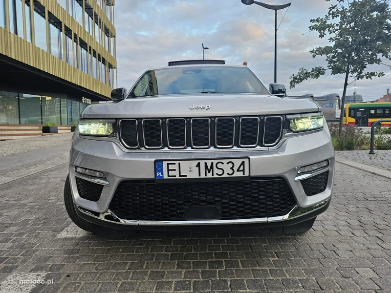 Jeep Grand Cherokee 2