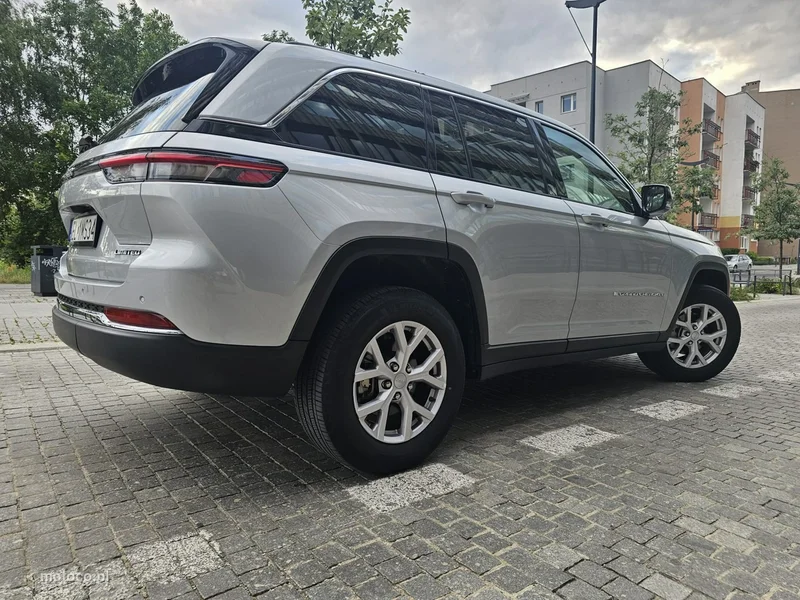 Jeep Grand Cherokee 13