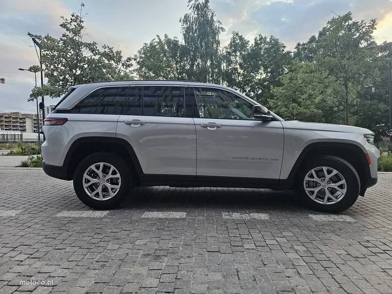 Jeep Grand Cherokee 10