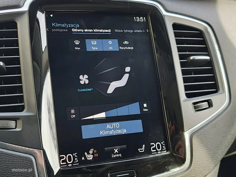 Volvo XC 90 25