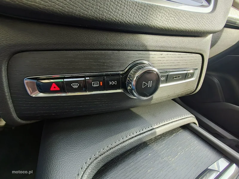 Volvo XC 90 27