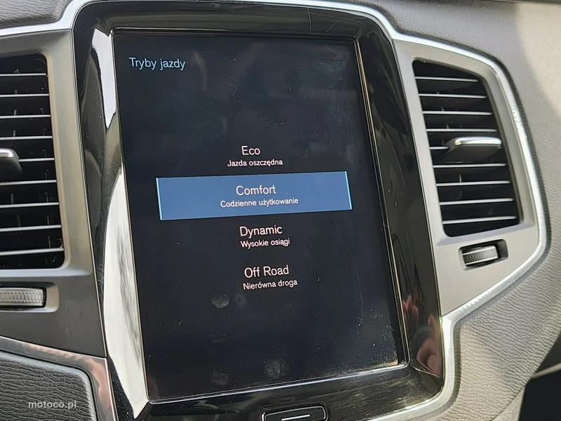 Volvo XC 90 28