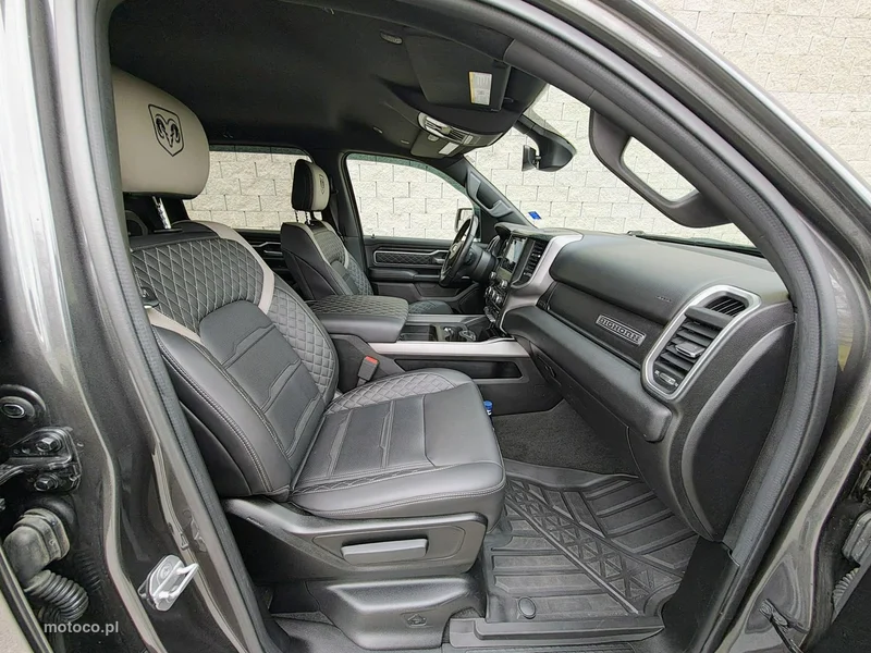 RAM 1500 13