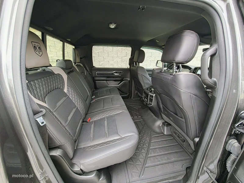 RAM 1500 16