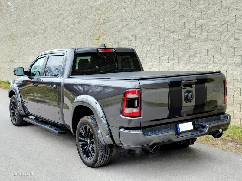 RAM 1500 4