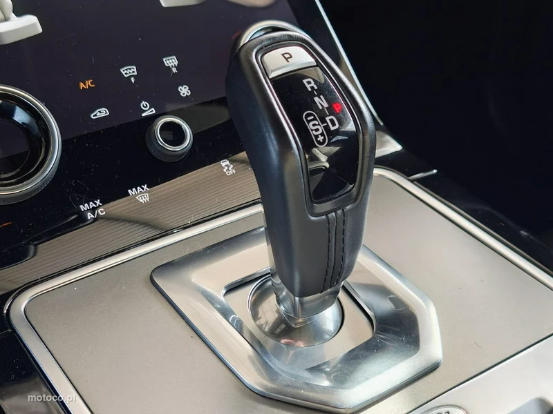 Land Rover Range Rover Evoque 25