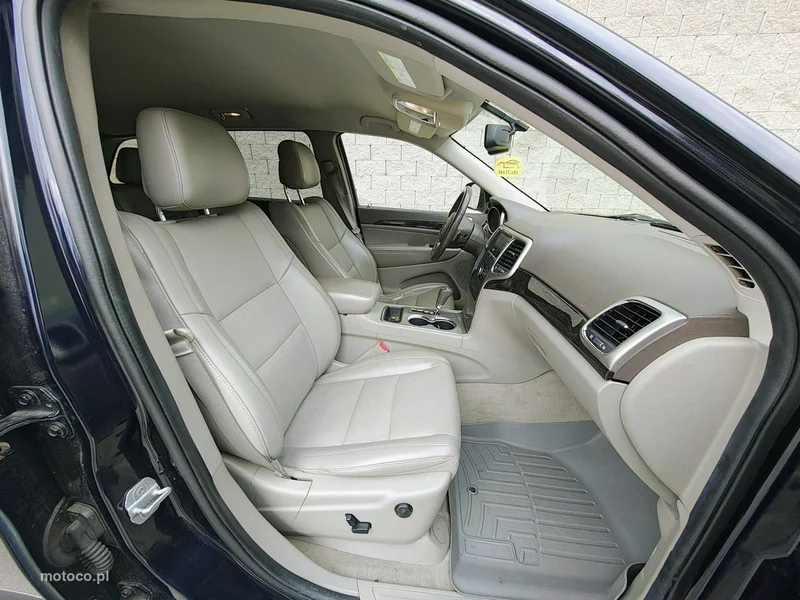 Jeep Grand Cherokee 19