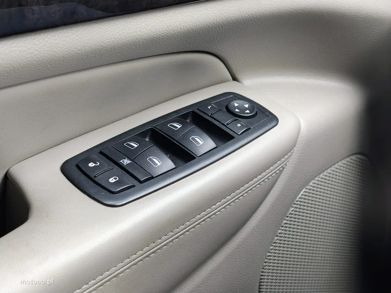 Jeep Grand Cherokee 10