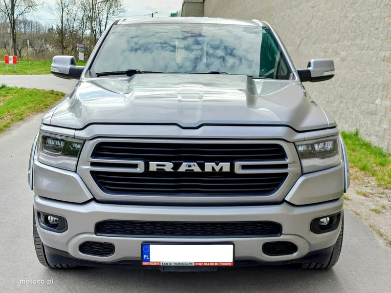 RAM 1500 2