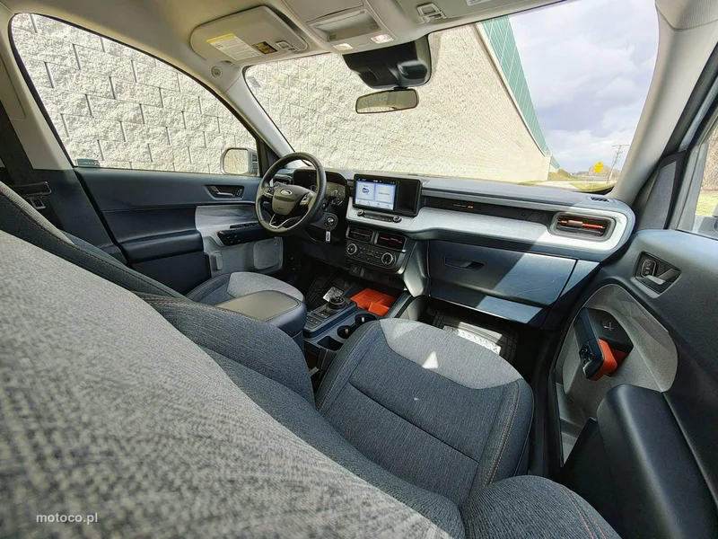 Ford Maverick 23