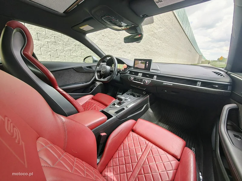 Audi S5 F5 11