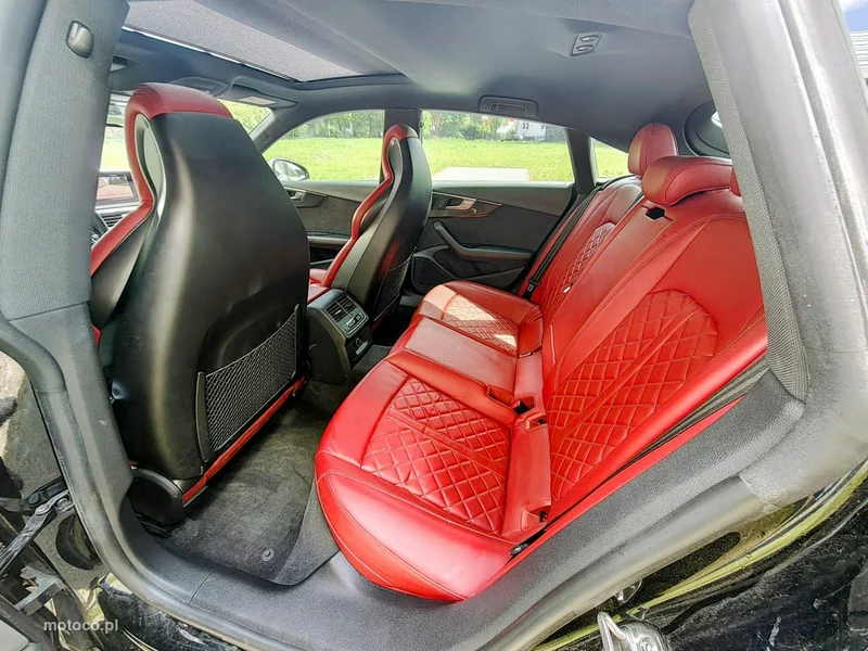 Audi S5 F5 14