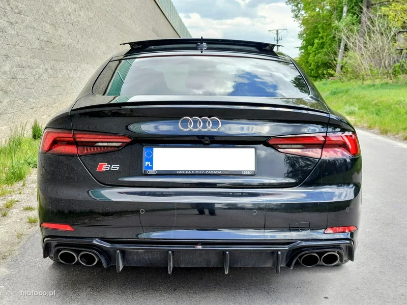 Audi S5 F5 4