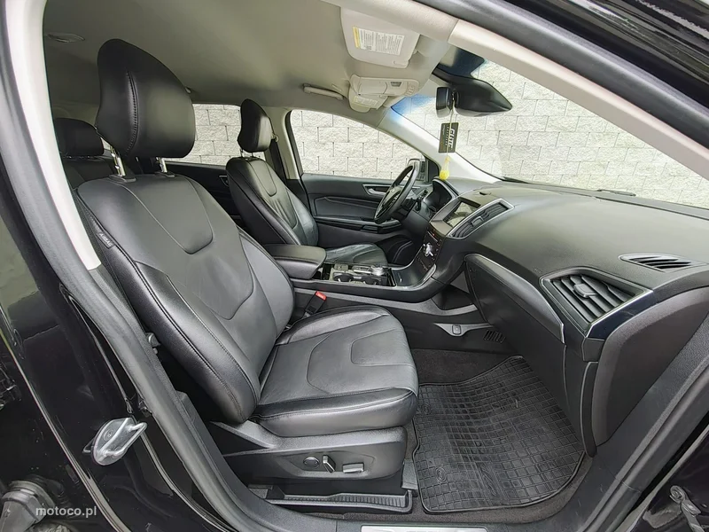 Ford Edge 18