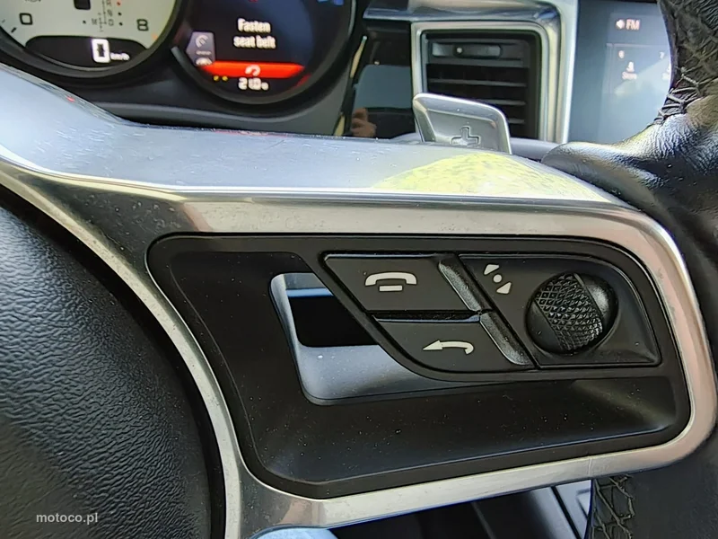 Porsche Macan 95B 23