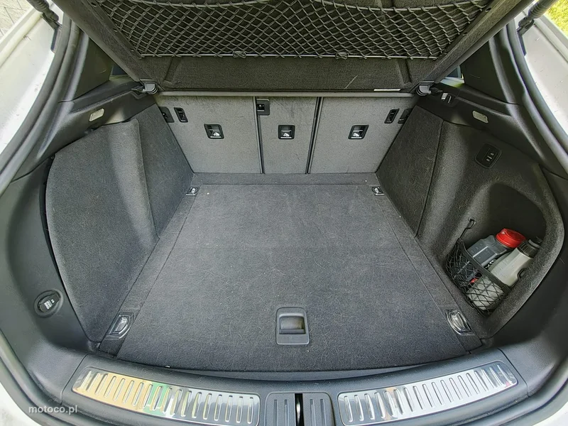Porsche Macan 95B 25