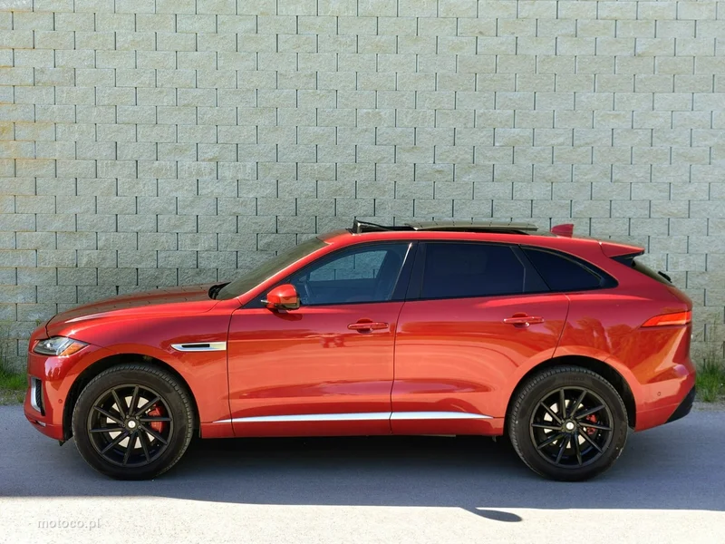 Jaguar F-Pace 7