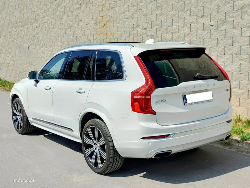 Volvo XC 90 4