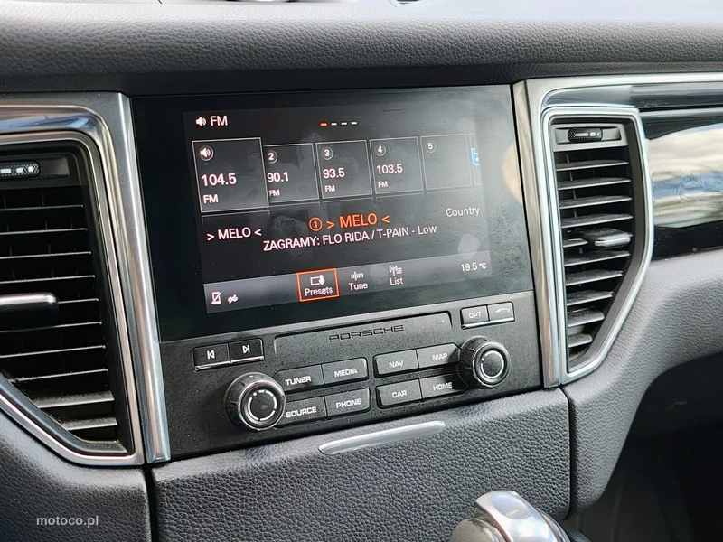 Porsche Macan 95B 17
