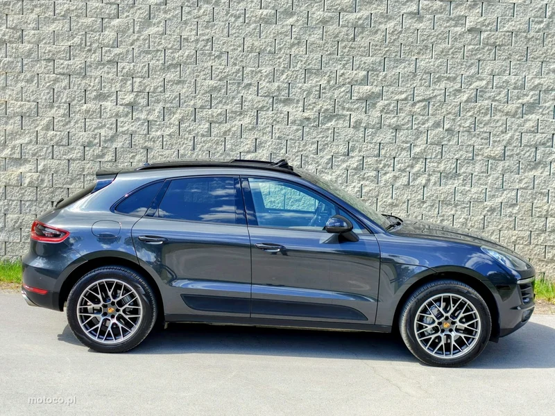 Porsche Macan 95B 7
