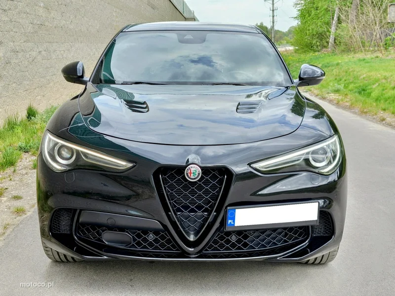 Alfa Romeo Stelvio 2