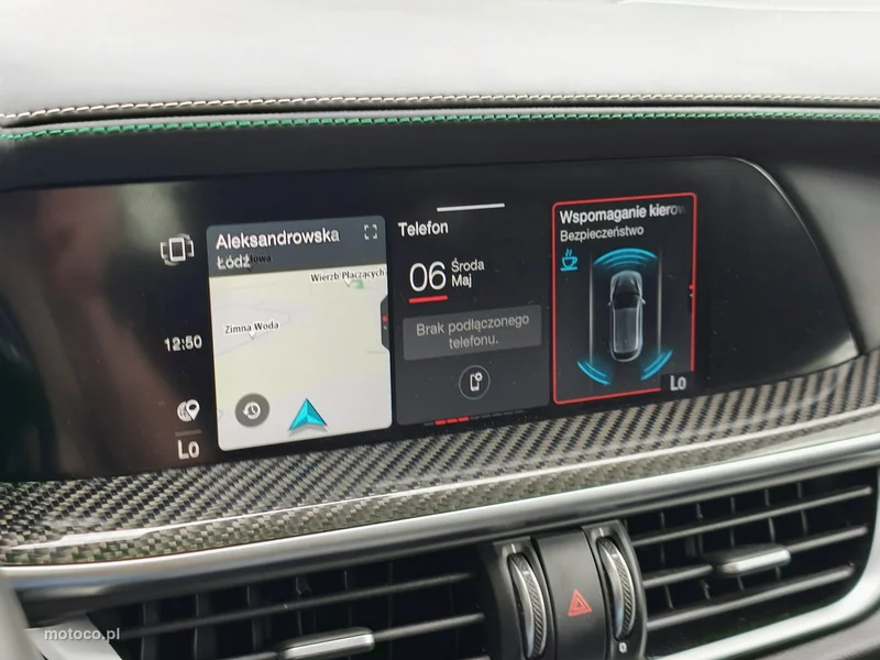 Alfa Romeo Stelvio 16