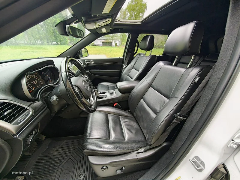 Jeep Grand Cherokee 25