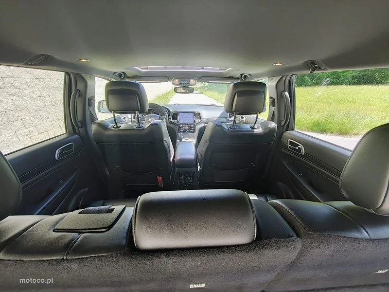 Jeep Grand Cherokee 14