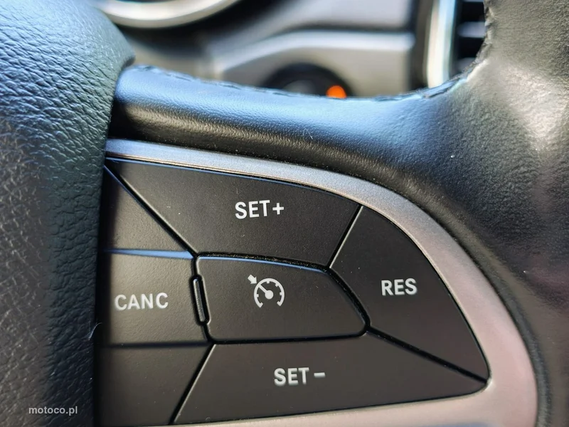 Jeep Grand Cherokee 27