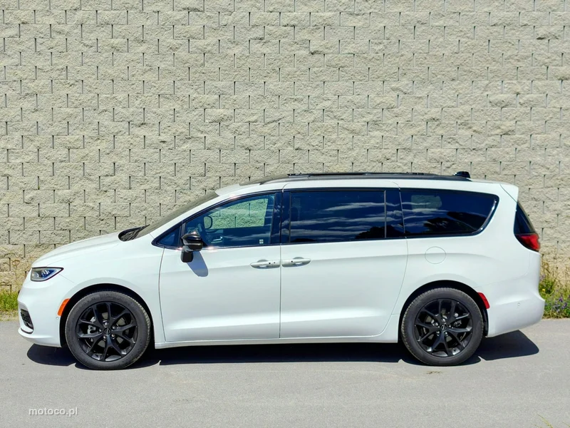 Chrysler Pacifica 7