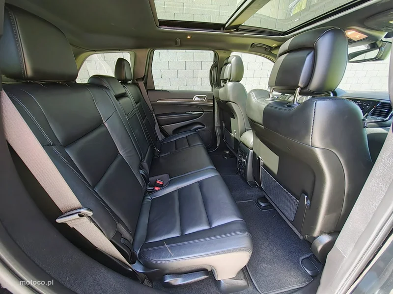 Jeep Grand Cherokee 14