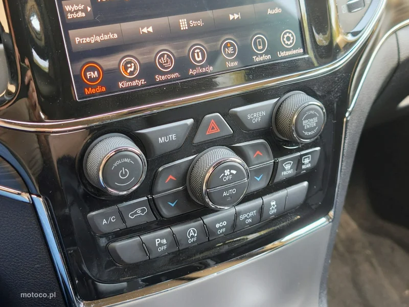 Jeep Grand Cherokee 17