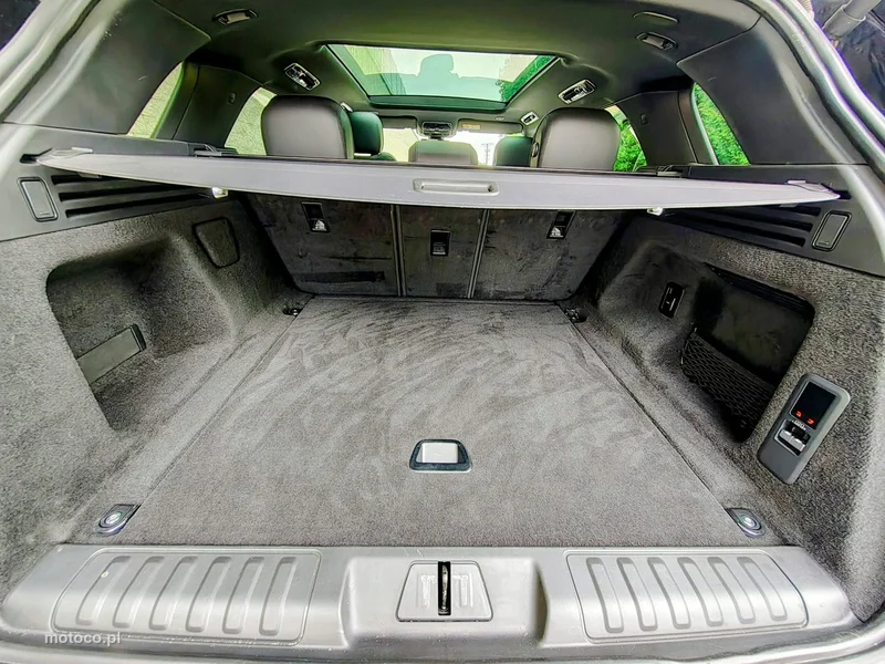 Land Rover Range Rover Sport 30