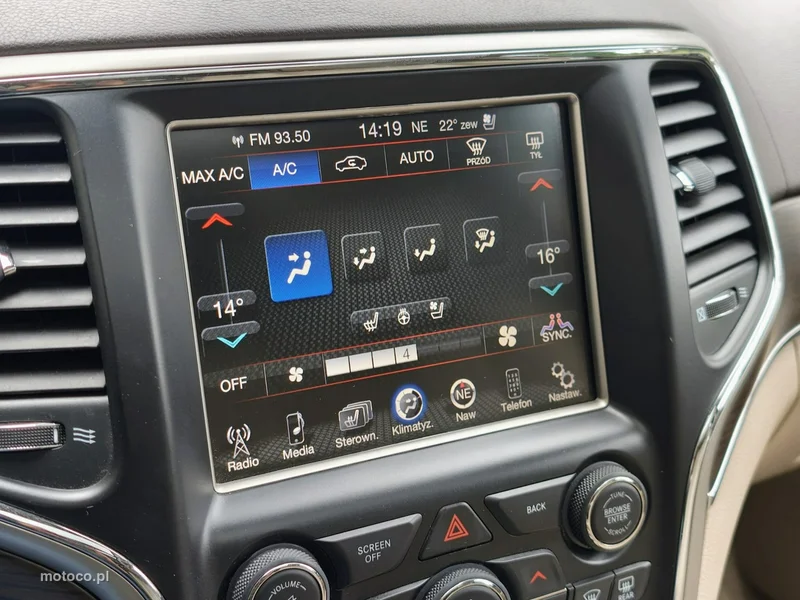 Jeep Grand Cherokee 16